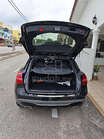 2018 Mercedes Benz GLA200 1.6- Negotiable - Owner - 4