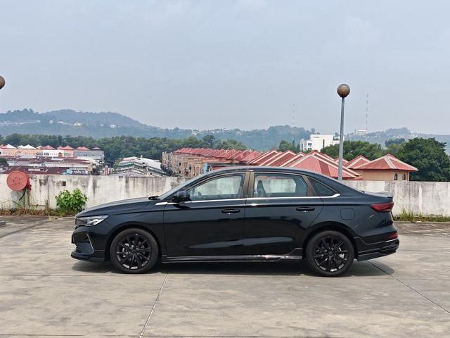 2025 Proton S70 1.5 FLAGSHIP X (A) LOW MILEAGE - 4
