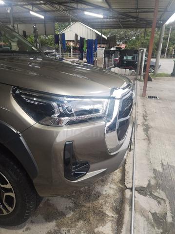2025 Toyota HILUX 2.4 V MY20 (A) - 3