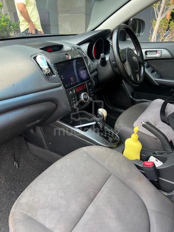 2010 Kia FORTE 1.6 SX (A) - 5