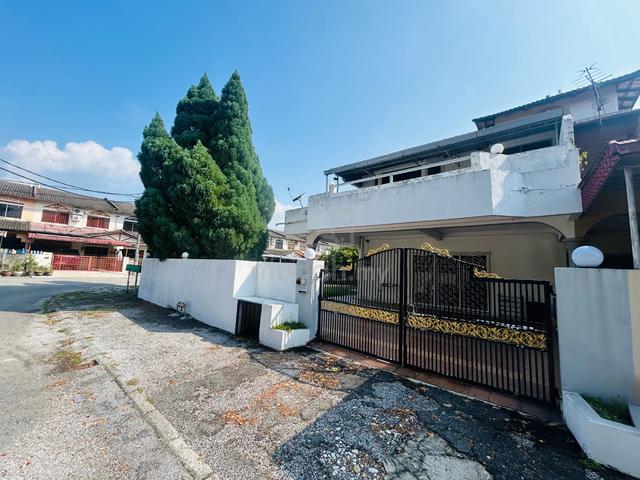 House at Tasek, near Bercham and Klebang 1