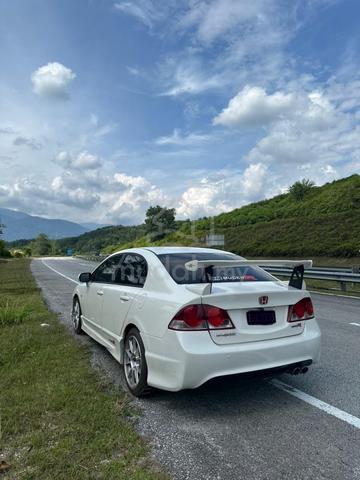 Honda CIVIC fd 1.8 i-VTEC (A) - 3