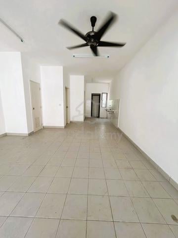 [MURAH] Bandar Mahkota Banting/ Jalan Galaksi!! SEWA MURAH GILER!!! 1