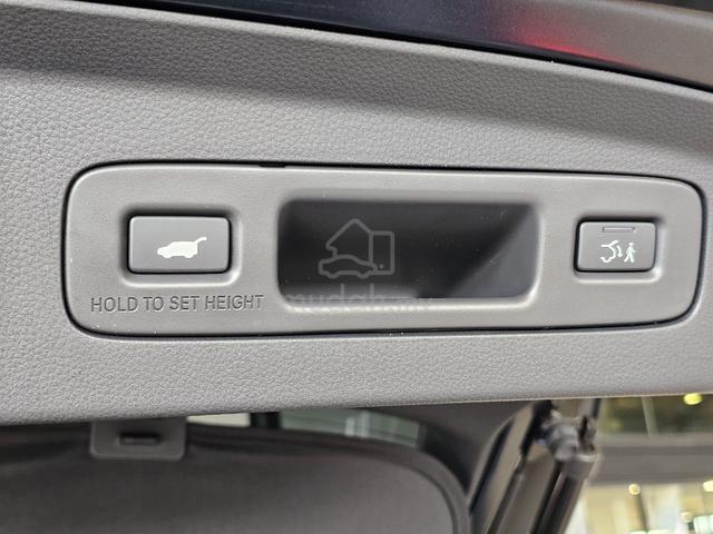 Honda HR-V 1.5 V FACELIFT 5K KM UNDER WARANTY 2030 - 4