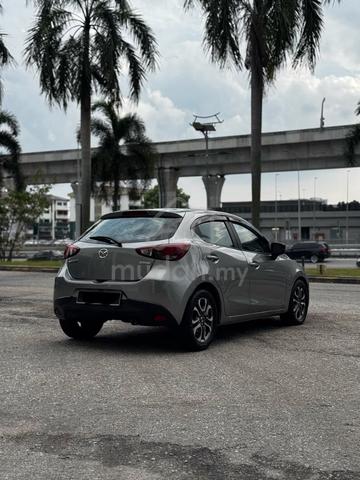 2015 Mazda 2 1.5 SKYACTIV (A) - 4