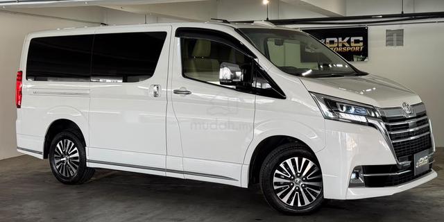 2020 Toyota GRANACE 2.8 PREMIUM (A) - 1