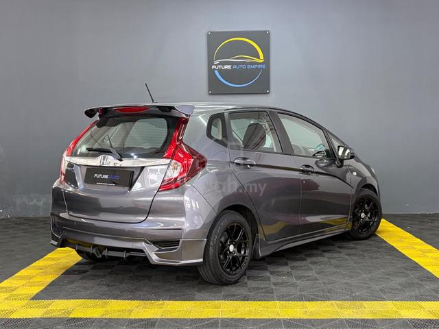 Honda JAZZ 1.5 S / F/SERVICE HONDA / L/MILEAGE GK5 - 3