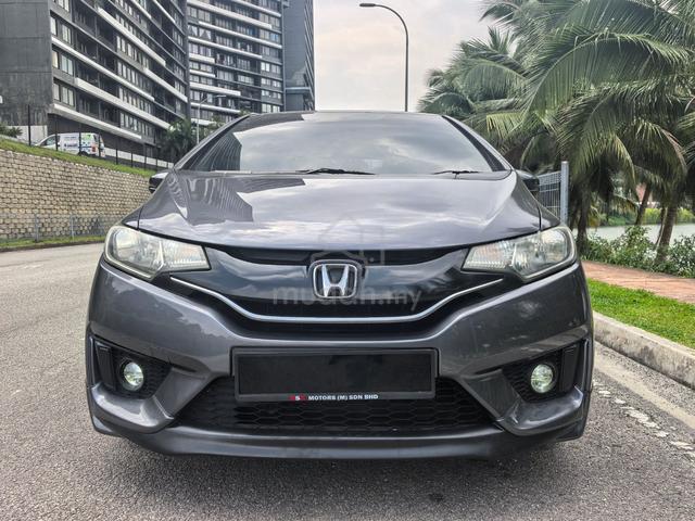 2015 Honda JAZZ 1.5 V (A)T/SCREEN AIRCOND,3-YR WRT - 2