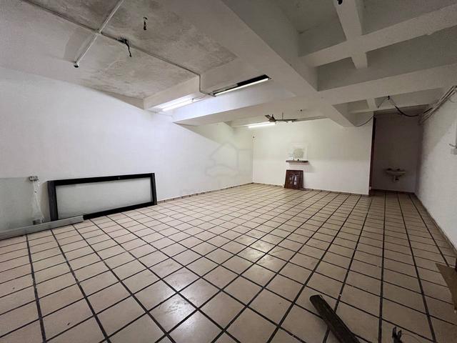 Melaka Raya Ground Floor Shoplot For Rent 1