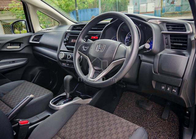 2015 Honda JAZZ 1.5 E (A) RS Body Kit Premium Mode - 3