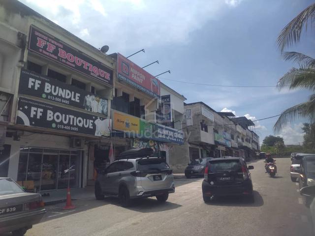 (FACING MAINROAD / DESERVE PRICE) 2.5stry Shoplot Taman Cengal, Kulim 1