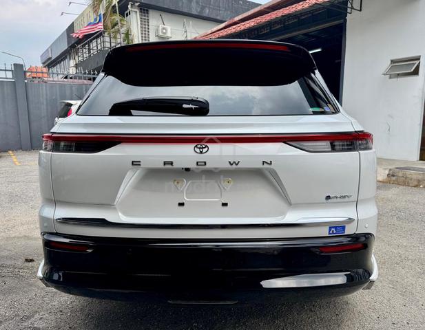 2025 Toyota CROWN 2.5 ESTATE RS PHEV MODELISTA 5A - 5