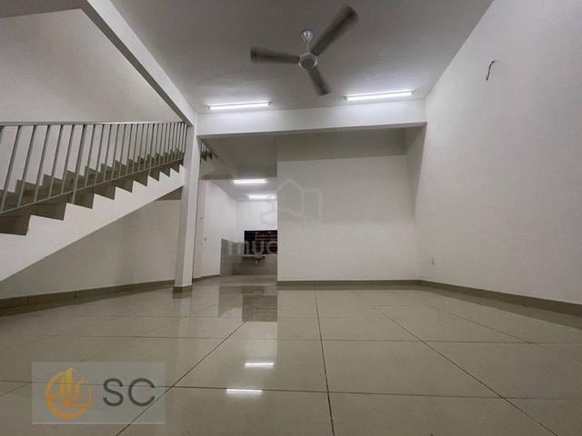 Taman Saga Klang 2 Storey House 20x60 4R3B Gated Guarded for Rent 1