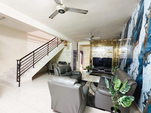 Nusa Idaman @ 2 Storey House 20x70ft (Gated Guarded Good Location) 1