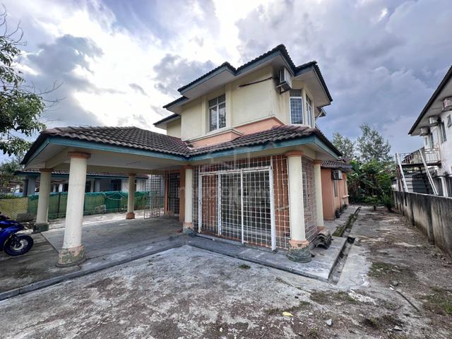 Large 2 storey Banglo 2