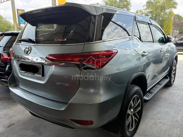 2017 Toyota FORTUNER 2.7 SRZ 4x4 (A) - 5