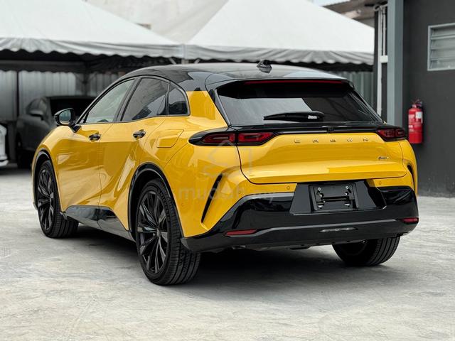 2024 Toyota Crown Sport Z 2.5 / Rare Yellow 13K KM - 5
