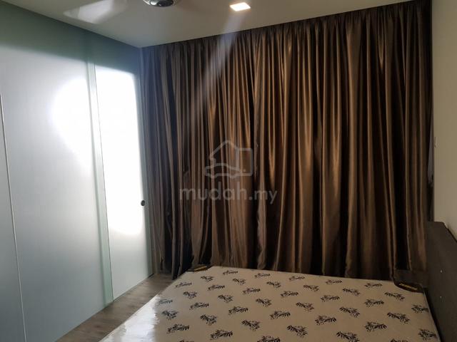 LakeFront Residence 1