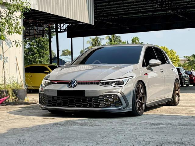 2023 Volkswagen GOLF 2.0 GTI (A) - 4
