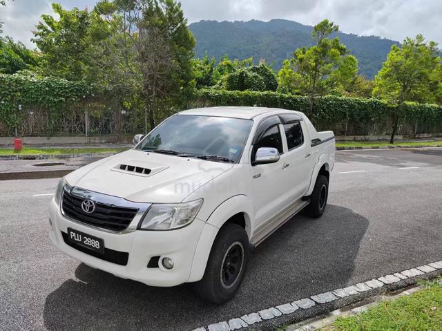2014 Toyota HILUX 2.5 G VNT (A) - 1