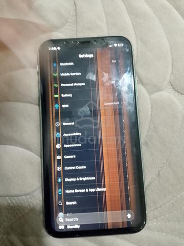 iPhone 11 cheap price - photo 3 of 6