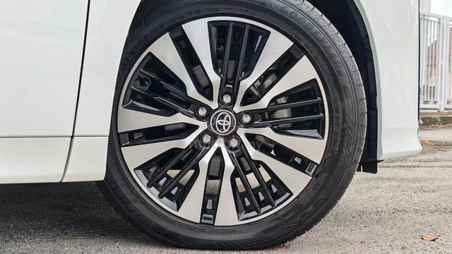 2022 Toyota ALPHARD 2.5 SC Low Mileage - 3