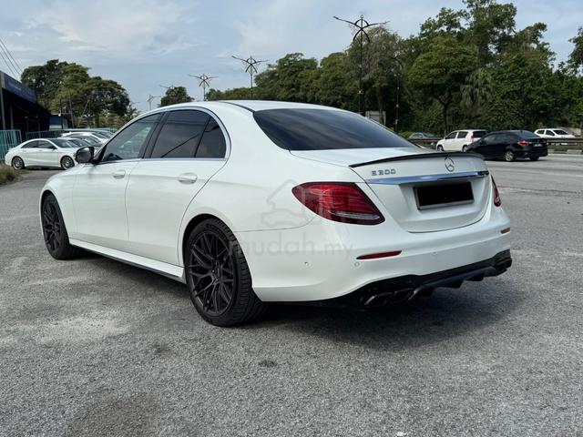 2018 Mercedes Benz E200 AVANTGARDE (CBU) 2.0 (A) - 2