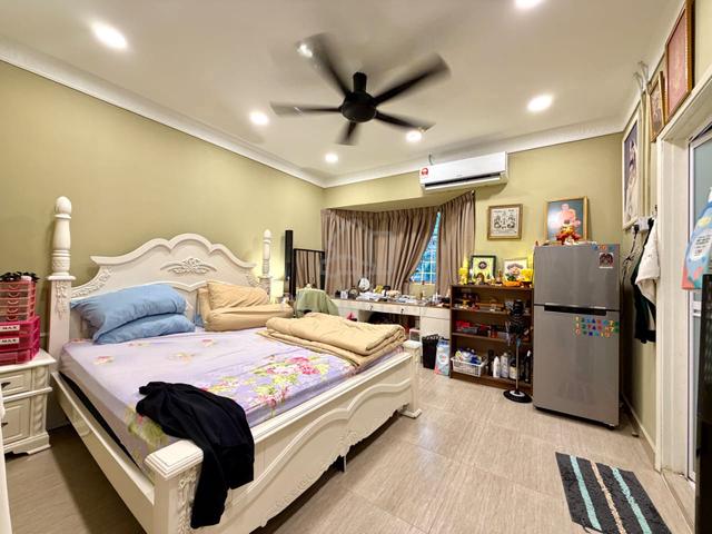 Taman Sri Aman Endlot 2 Storey terrace @ Batu 9 Cheras . 1