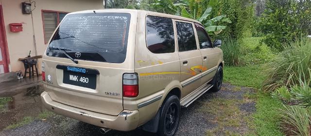 2001 Toyota UNSER 1.8 GLI (M) - 4