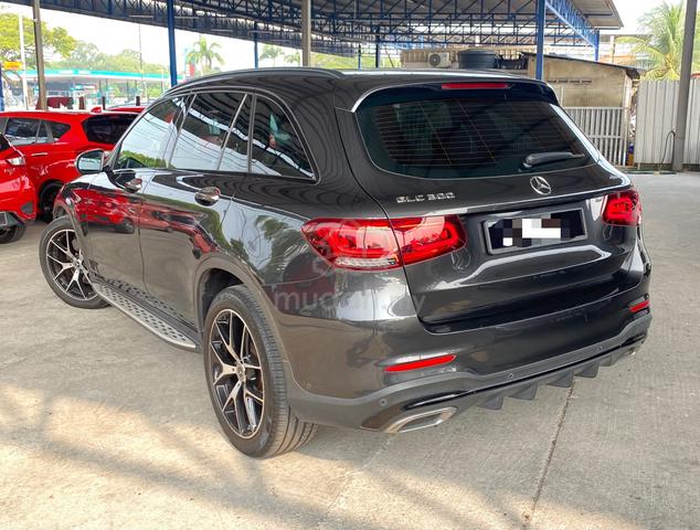 F-LOAN✅2020/21Mercedes Benz GLC 300 2.0 4MATIC AMG - 5