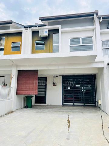 20x70 Double Storey Terrace Camellia Residence Bandar Tasik Kesuma 1