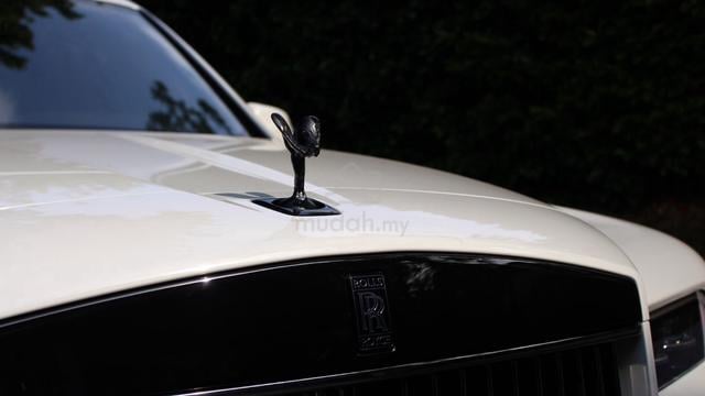 2025 Rolls Royce CULLINAN BLACK BADGE 6.75 V12 - 4