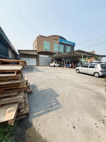 Semaba 5th miles Double Storey Semi D Warehouse 1