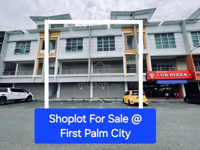 First Palm City Shop Lot for Sale 1