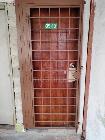 Dahlia Apartments (Bandar Country Homes) 1