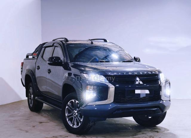 2023 Mitsubishi TRITON 2.4 VGT PREMIUM49K MILEAGE - 1