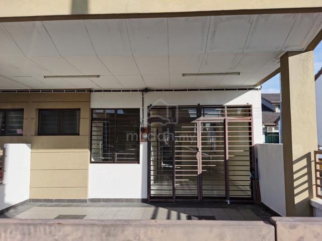 (End Unit) Single Storey at Bandar Putera 2 Klang for Sale 1