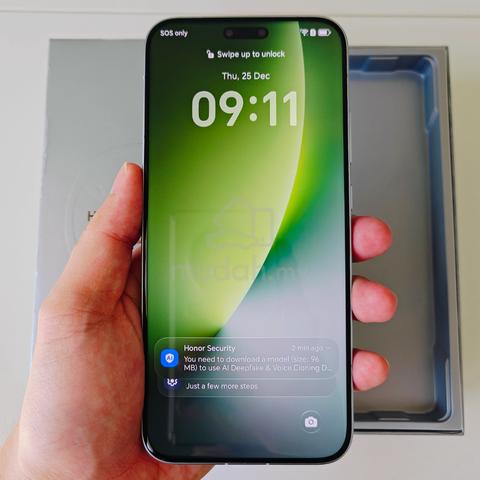 Honor Magic 8 Pro 12/512GB Full Set Sky Cyan LIKE - Mobile Phones