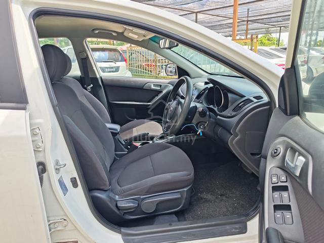 2011 Kia FORTE 1.6 (AUTO) - LOAN KEDAI - 4