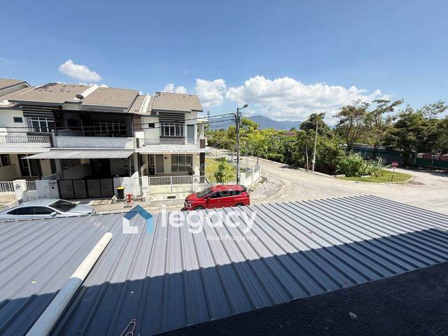 [DAPUR LUAS] Fully Renovated & FREE 4 Aircond di Tanjung Rambutan 4