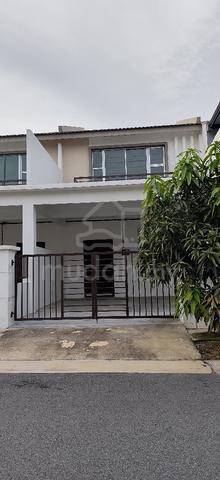 Double storey terrace house for rent at Taman Lazuli 2 1