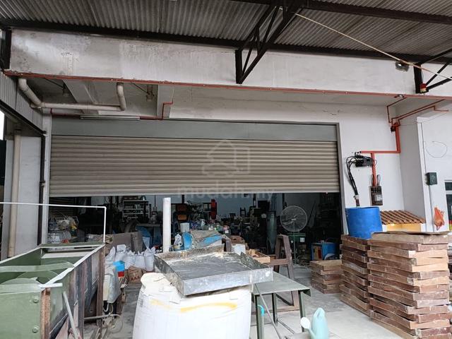 Kawasan Perindustrian Timur Kulai 1.5 Storey Semid Factory For Sale 1