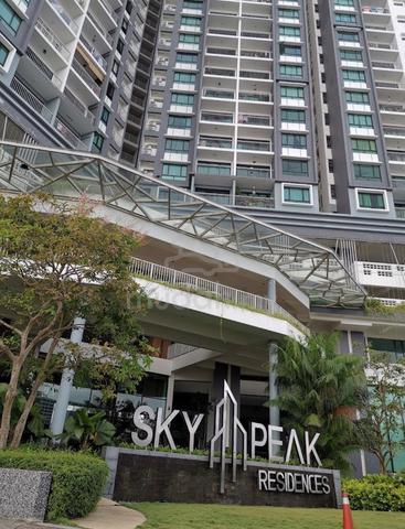 Sky Peak Residences 1