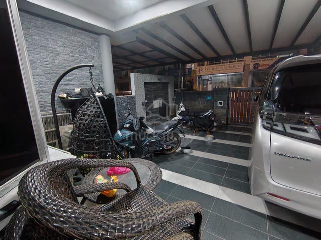 Kempas Indah  Single Storey Terrace 1