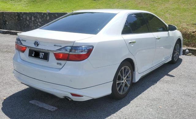 2015 TOYOTA Camry 2.5 Hybrid (Puspakom Ready) - 4