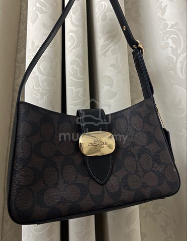 Coach Eliza Shoulder Bag In Signature Canvas - photo 5 of 6