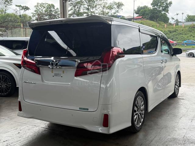 2023 Toyota ALPHARD 2.5 SC (A) SunRoof 39K KM - 2