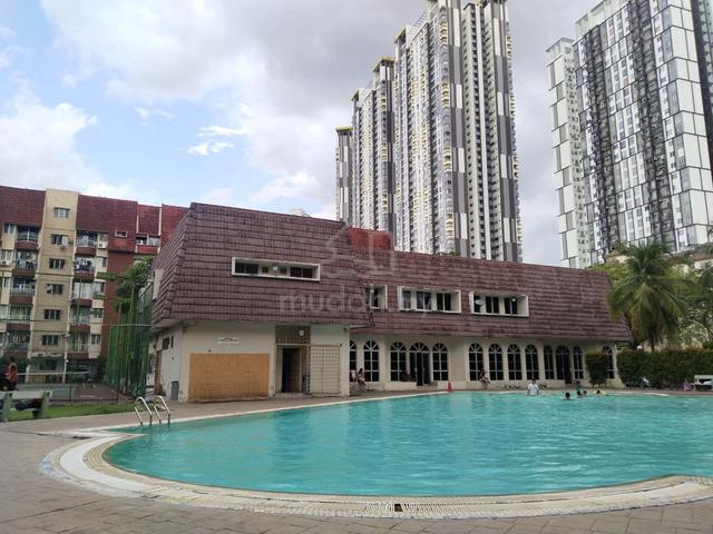Teratai Mewah Condominium 1
