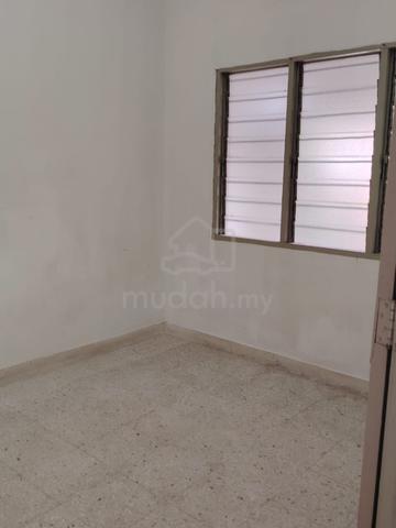 single storey terraced house for rent, kepong, bukit desa ,kitchen top 4