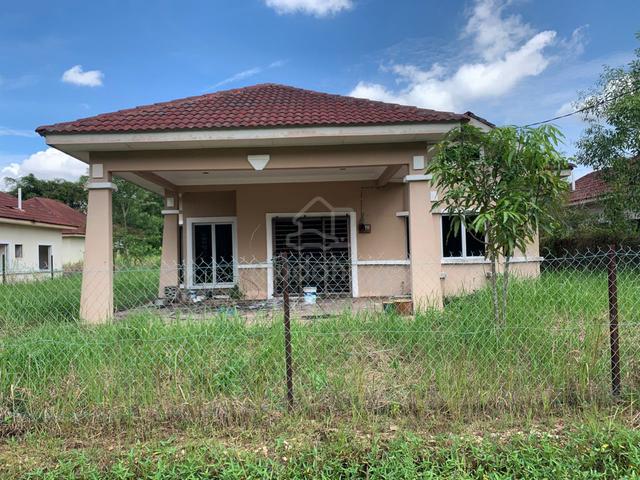 Bungalow land for sale with free 50% bungalow house complete. 1
